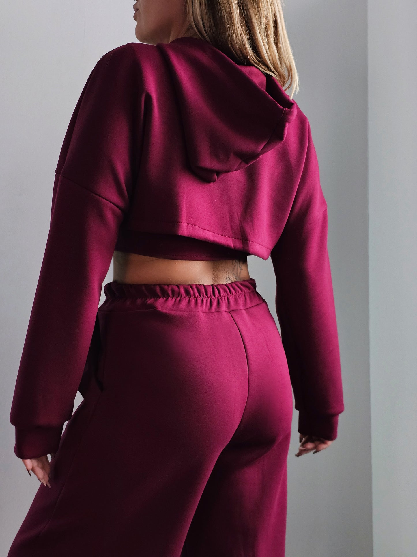 ΣΕΤ ΦΟΡΜΑ ΜΕ CROPPED ΦΟΥΤΕΡ