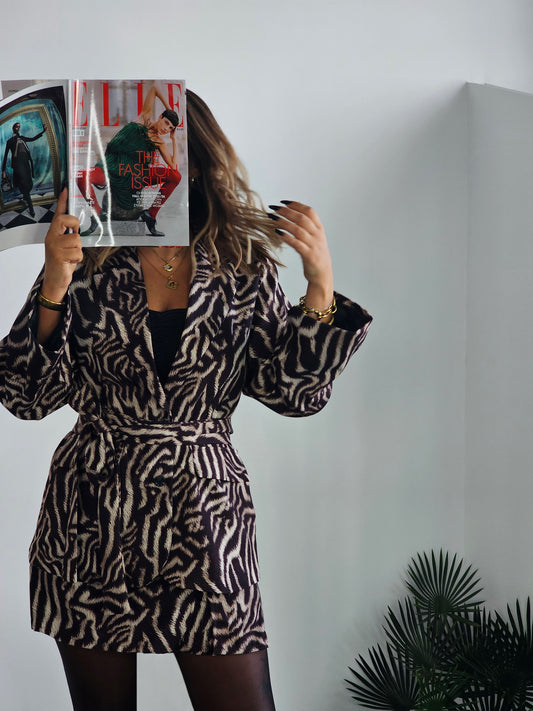 " ZEBRA SET "