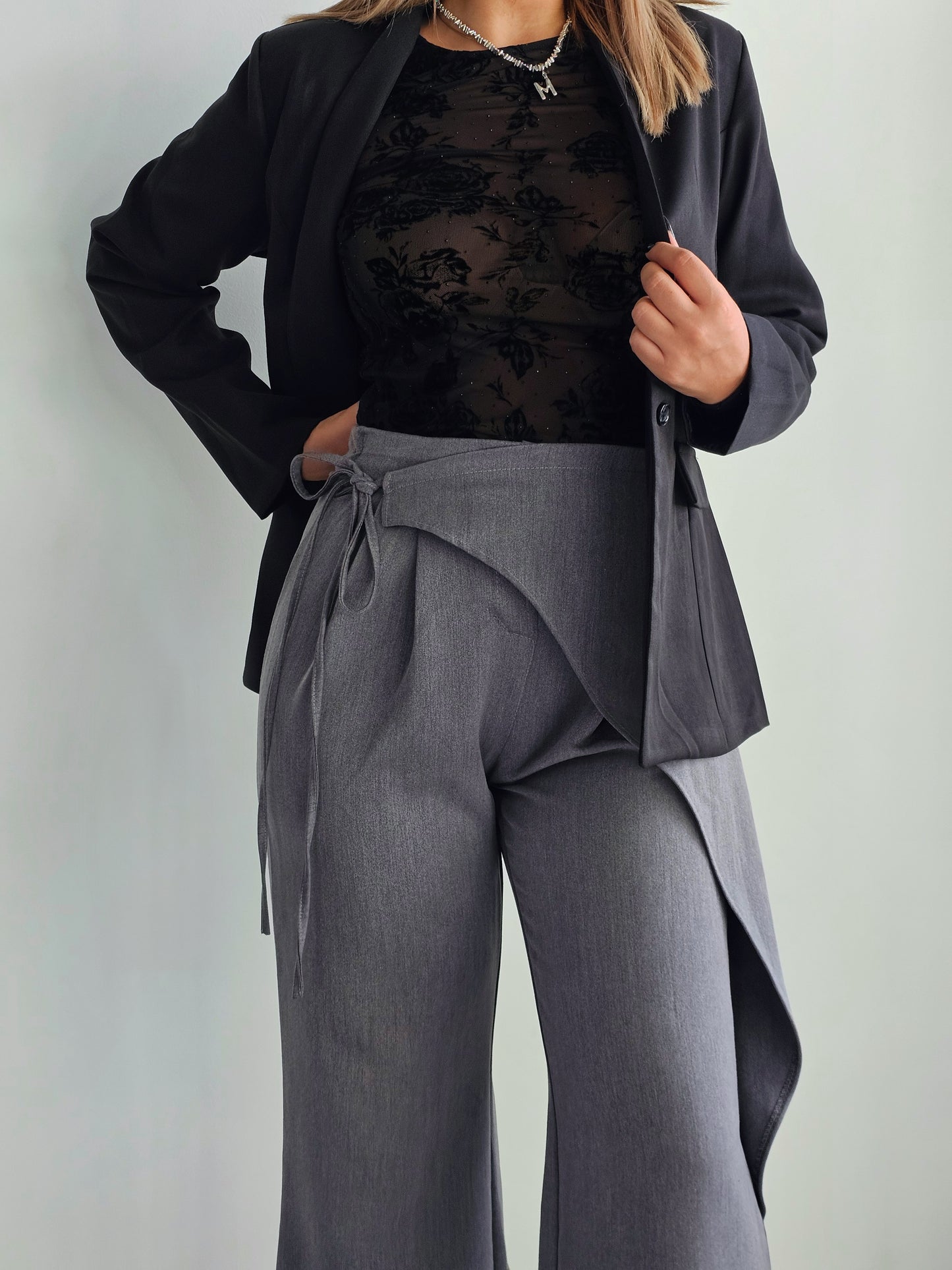 " TIE WAIST PANTS "